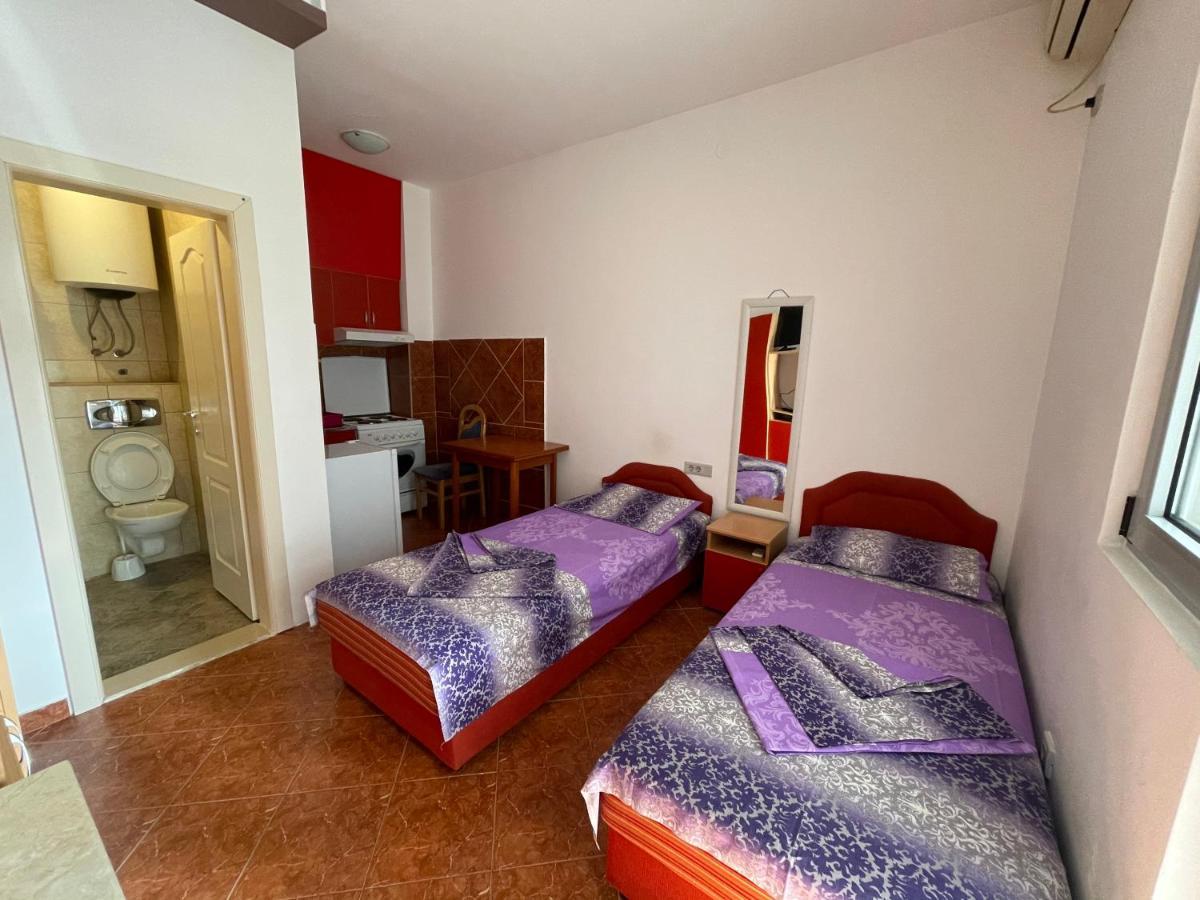 Apartments Zevs بودفا المظهر الخارجي الصورة