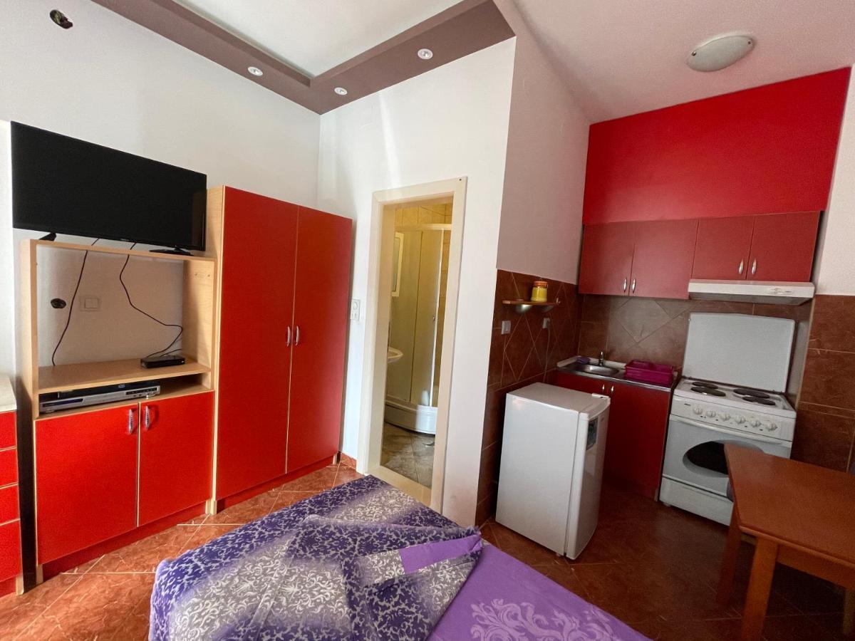 Apartments Zevs بودفا المظهر الخارجي الصورة