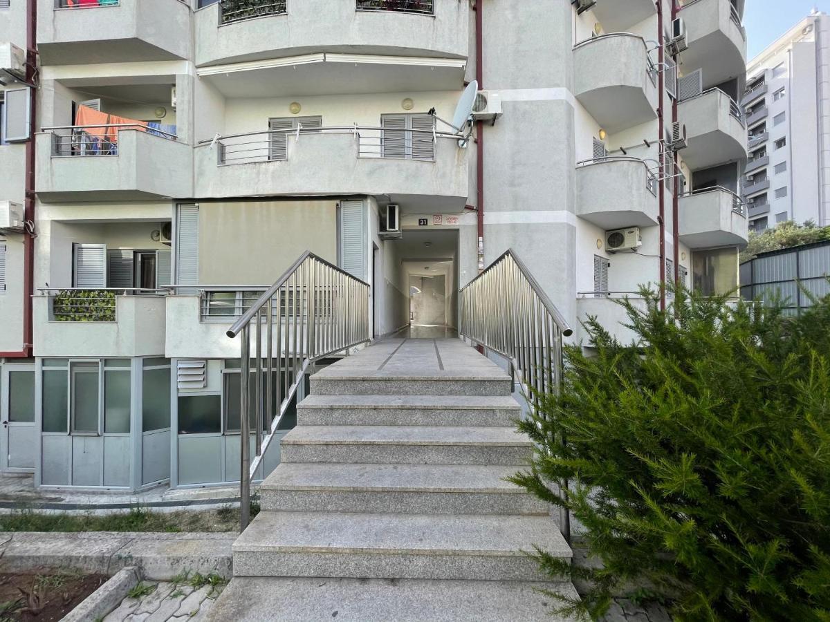Apartments Zevs بودفا المظهر الخارجي الصورة